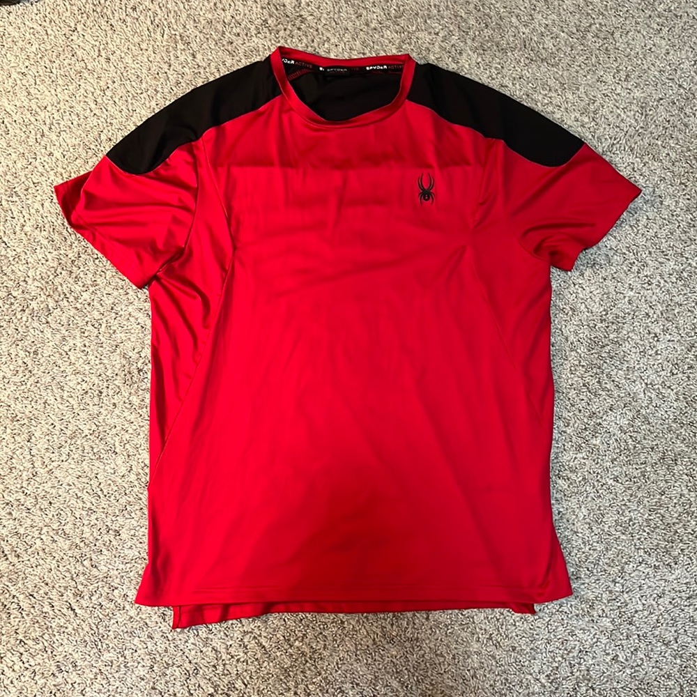 Men’s Spyder shirt